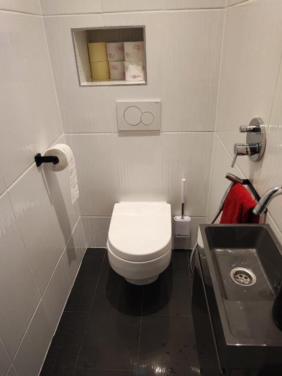 Central Vienna Apartment With Unique 40M2 City Garden & Self Check In Ngoại thất bức ảnh