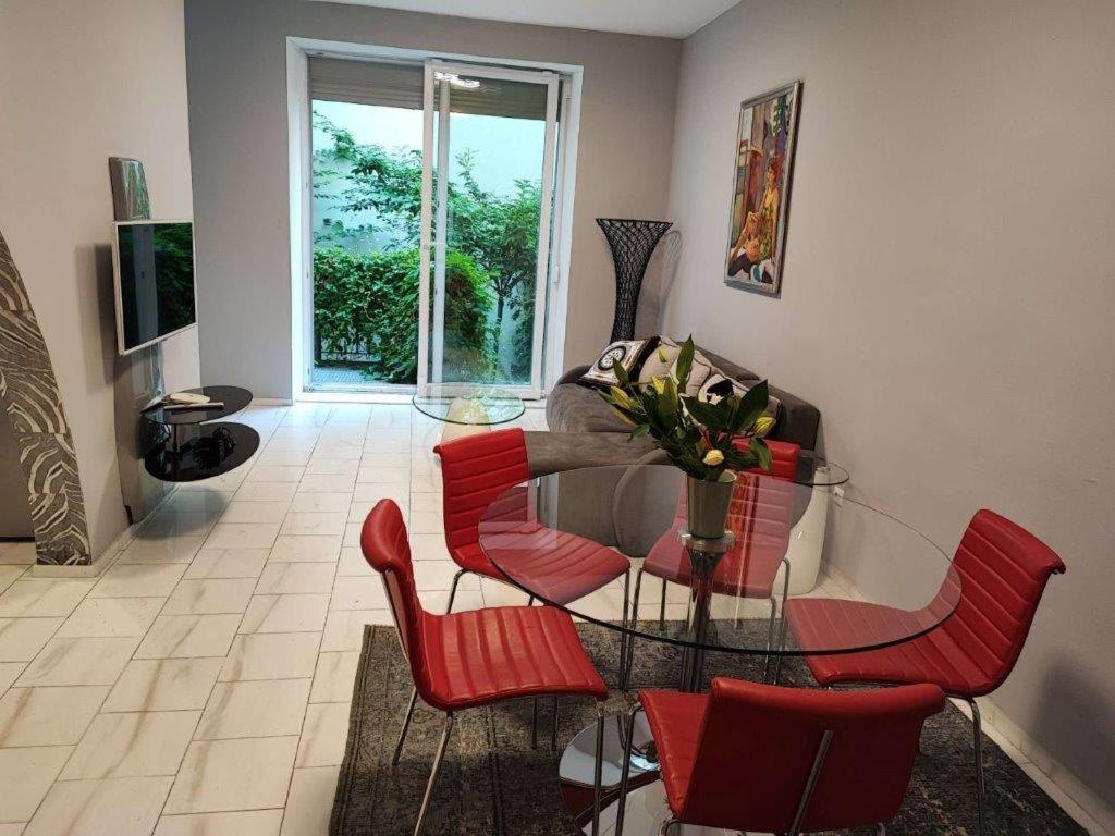 Central Vienna Apartment With Unique 40M2 City Garden & Self Check In Ngoại thất bức ảnh